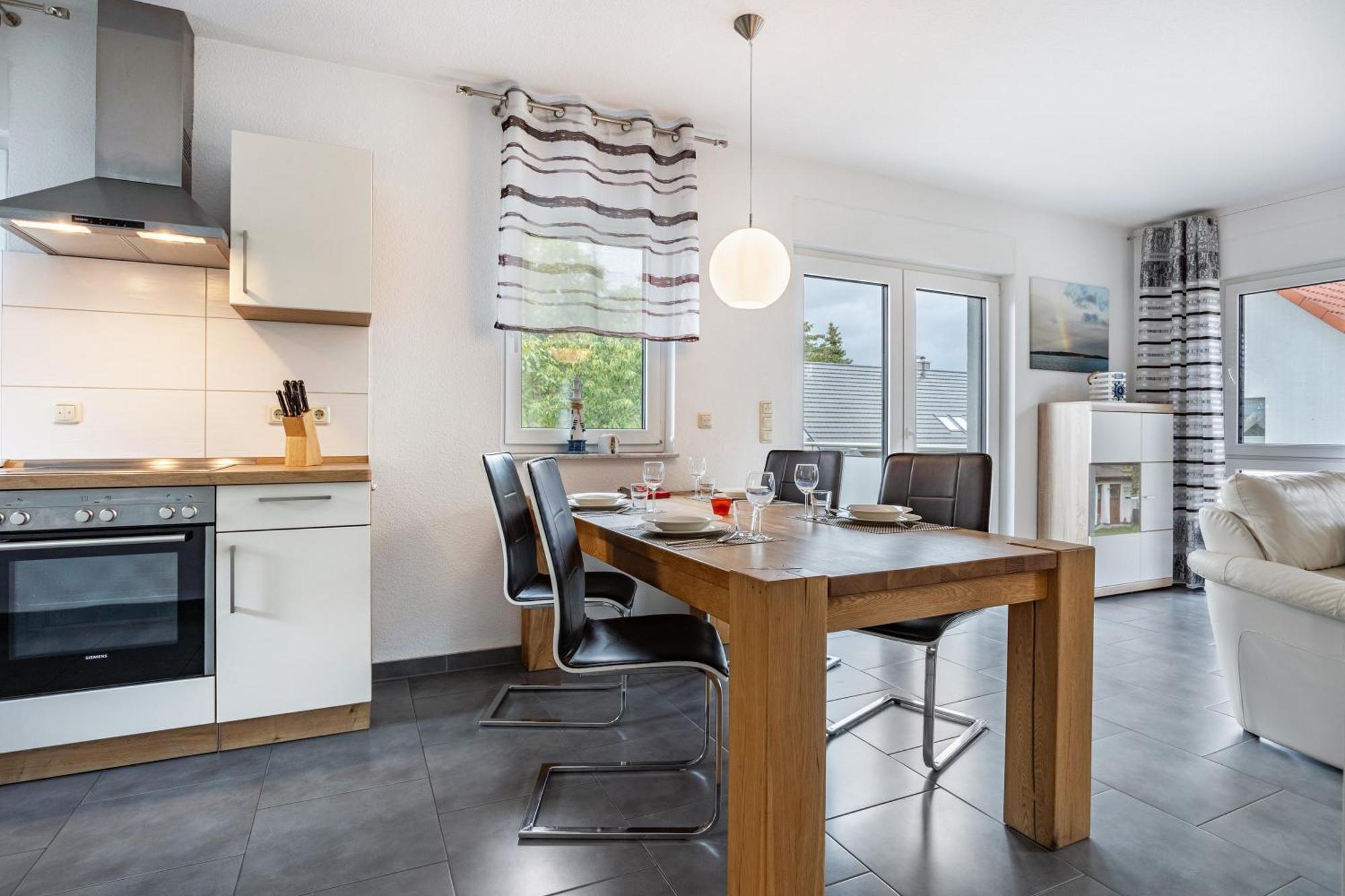 Ferienvilla Kapitaenshaus Karlshagen Bagian luar foto